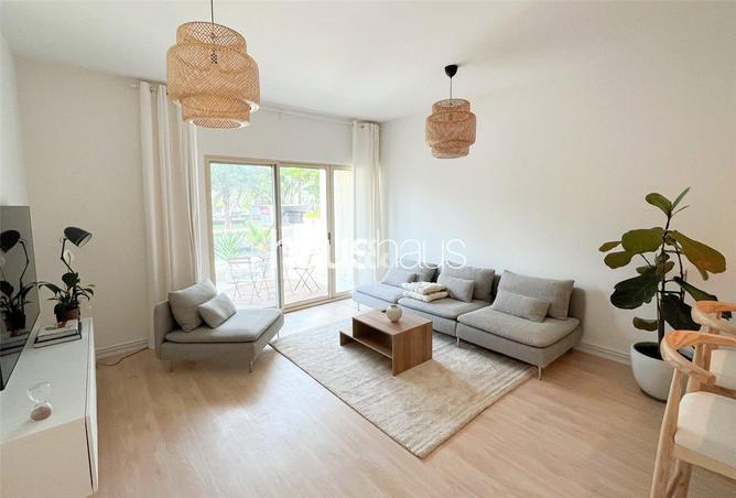 68300455 - Property Image 3