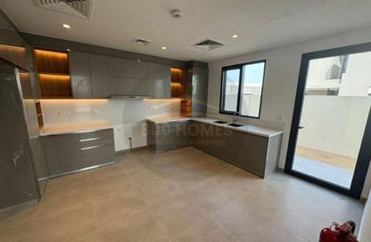 Townhouse - 4 - 5 for rent in Jebel Ali Village Townhouses - Jebel Ali Village - Jebel Ali - Dubai