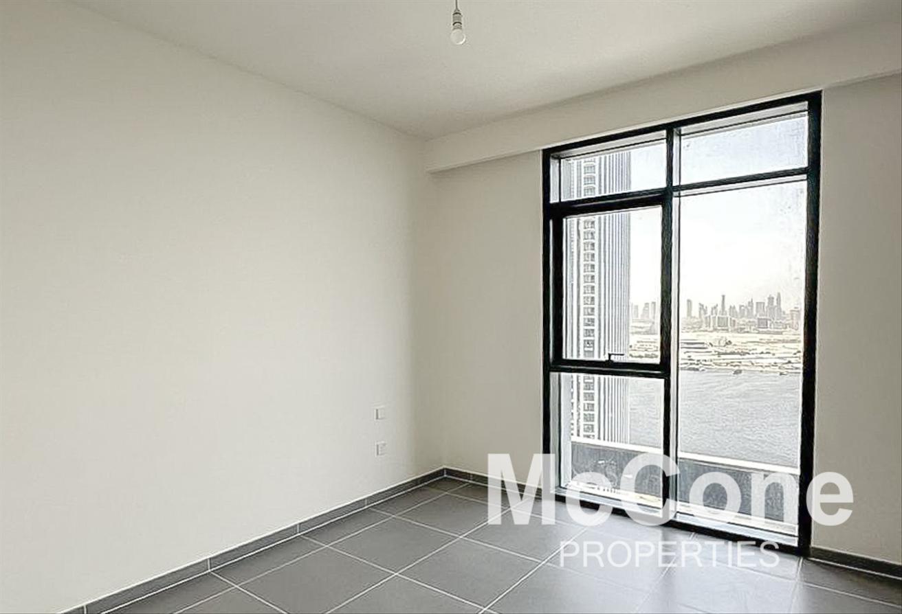 Waterfront Living | Modern Finishing | Creek Views photo 4