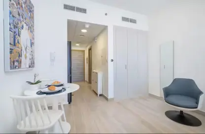 Apartment - Studio - 1 Bathroom for rent in Bloom Heights A - Bloom Heights - District 15 - Jumeirah Village Circle - Dubai
