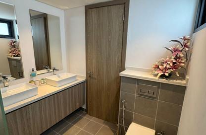 Villa - 4 Bedrooms - 6 Bathrooms for rent in Al Hamriyah - Sharjah