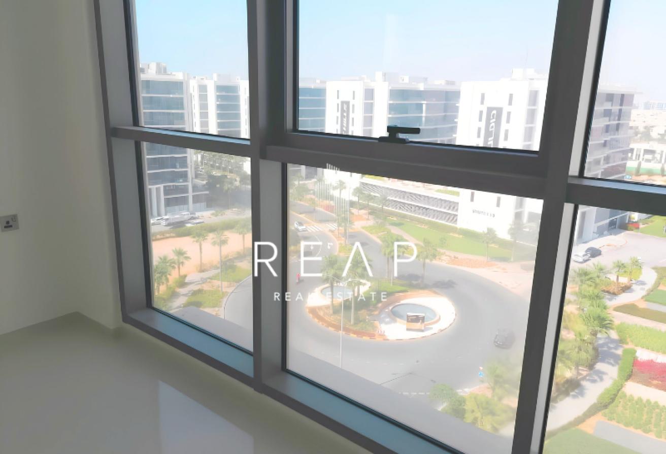 Unfurnished | Spacious Layout | Ready to Move photo 8