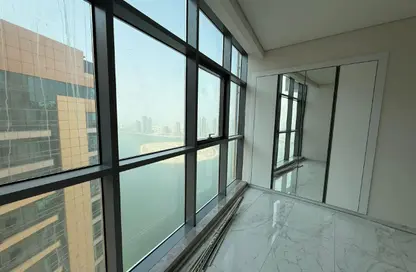 Bulk Rent Unit - Studio - 5 Bathrooms for rent in Dar Al Majaz - Jamal Abdul Nasser Street - Al Majaz - Sharjah