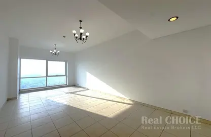 Apartment - 3 Bedrooms - 3 Bathrooms for rent in Latifa Tower - Sheikh Zayed Road - Dubai