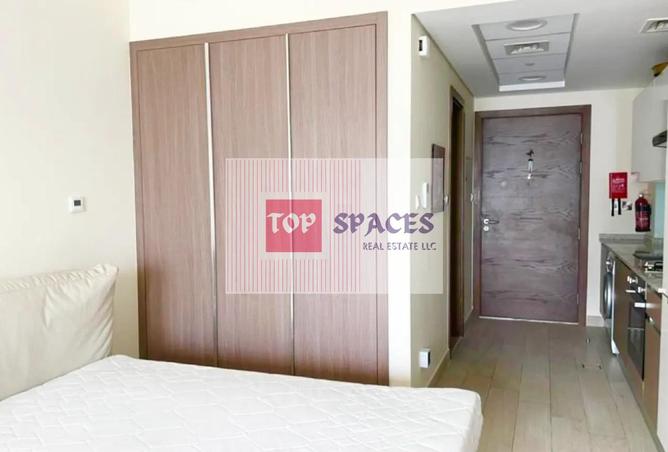 74234730 - Property Image 3