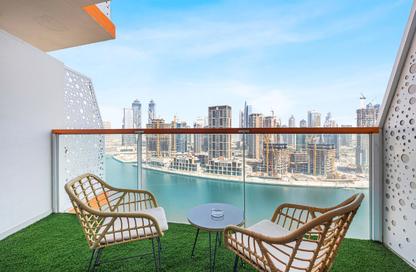 Apartment - Studio - 1 Bathroom for rent in Millennium Binghatti Residences - Business Bay - Dubai