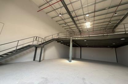 Warehouse - Studio - 1 for rent in Al Sajaa S - Al Sajaa - Sharjah