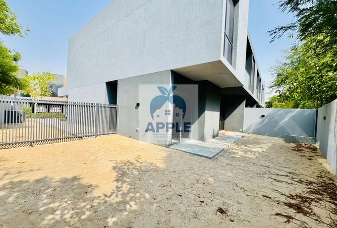 141941337 - Property Image 3