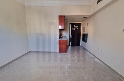 Apartment - Studio - 1 Bathroom for rent in Muwailih Building - Muwaileh - Sharjah Apartment - Studio - 1 Bathroom for rent in Muwailih Building - Muwaileh - Sharjah