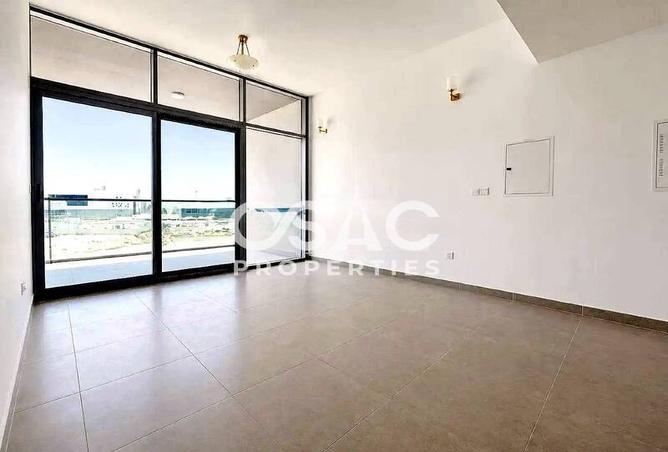 135609523 - Property Main Image