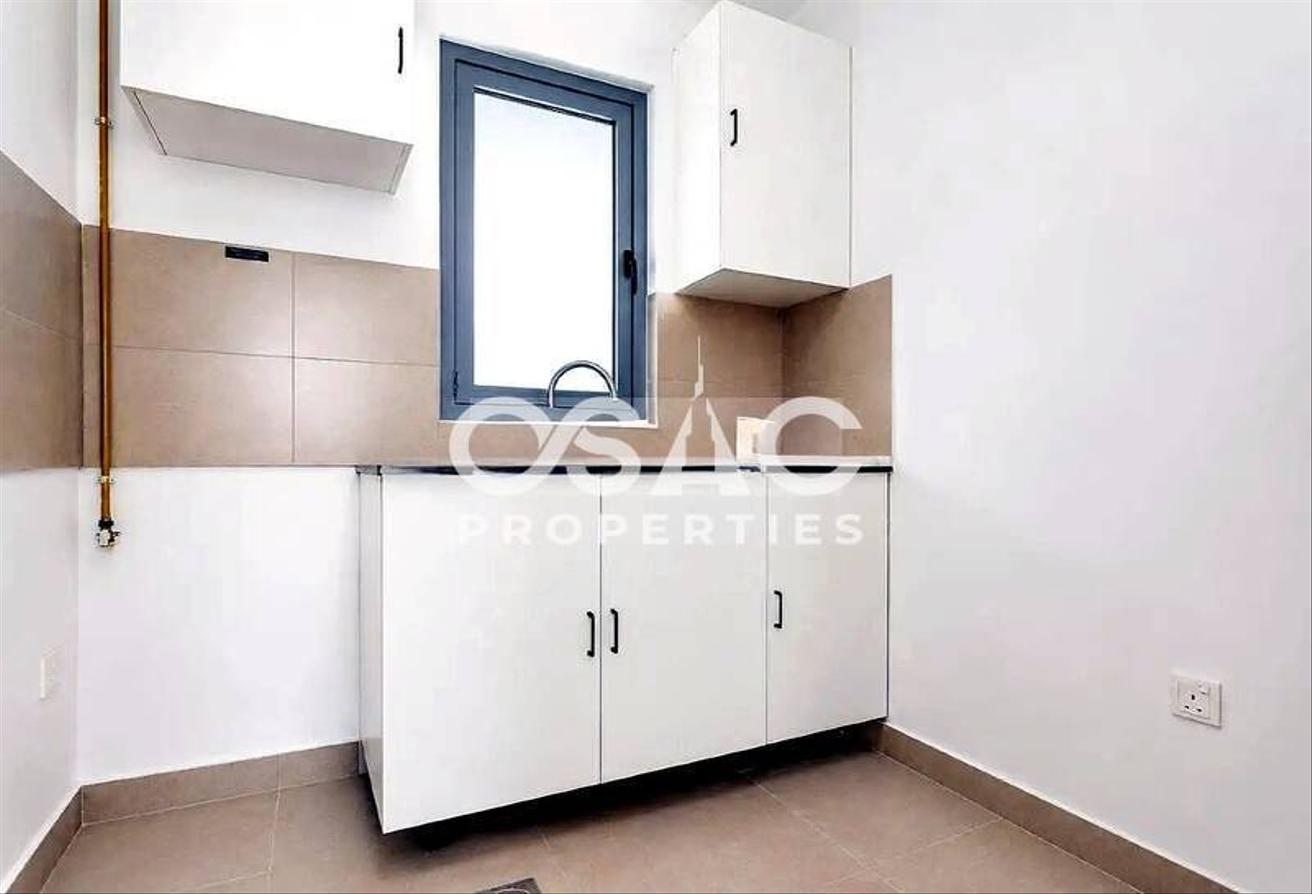 SPACIOUS | NEXT TO METRO | PRIME LOCATION photo 5