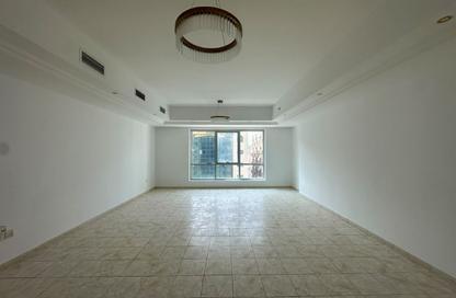 Apartment - 2 - 3 for sale in Al Dana Tower - Al Majaz 3 - Al Majaz - Sharjah Apartment - 2 - 3 for sale in Al Dana Tower - Al Majaz 3 - Al Majaz - Sharjah