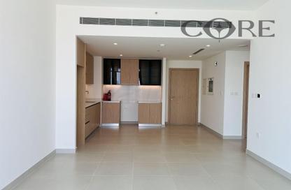 Apartment - 1 - 1 for rent in Golf Heights - The Views - Dubai
