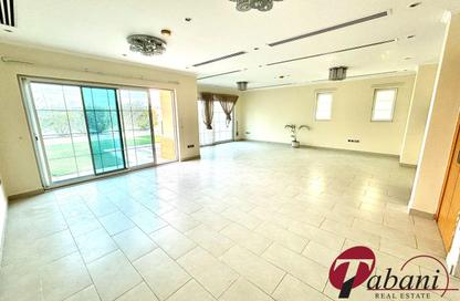 Villa - 3 - 4 for rent in Legacy Nova Villas - District 9 - Jumeirah Park - Dubai Villa - 3 - 4 for rent in Legacy Nova Villas - District 9 - Jumeirah Park - Dubai