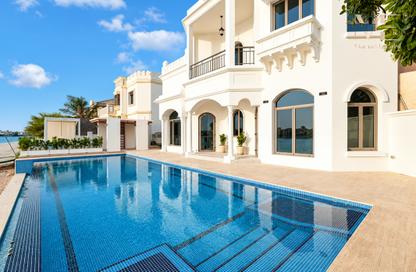 Villa - 4 - 5 for rent in Garden Homes Frond P - Garden Homes - Palm Jumeirah - Dubai