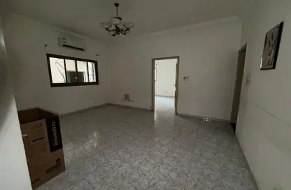 شقة - غرفة نوم - 1 حمام للايجار في الجبيل - القاسمية - الشارقة