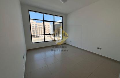 Apartment - 3 - 4 for rent in Manazil Al Barsha 01 - Al Barsha 1 - Al Barsha - Dubai