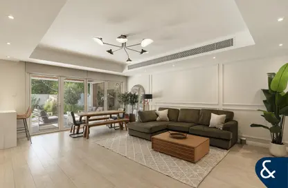 Villa - 3 Bedrooms - 3 Bathrooms for sale in Springs 10 - The Springs - Dubai