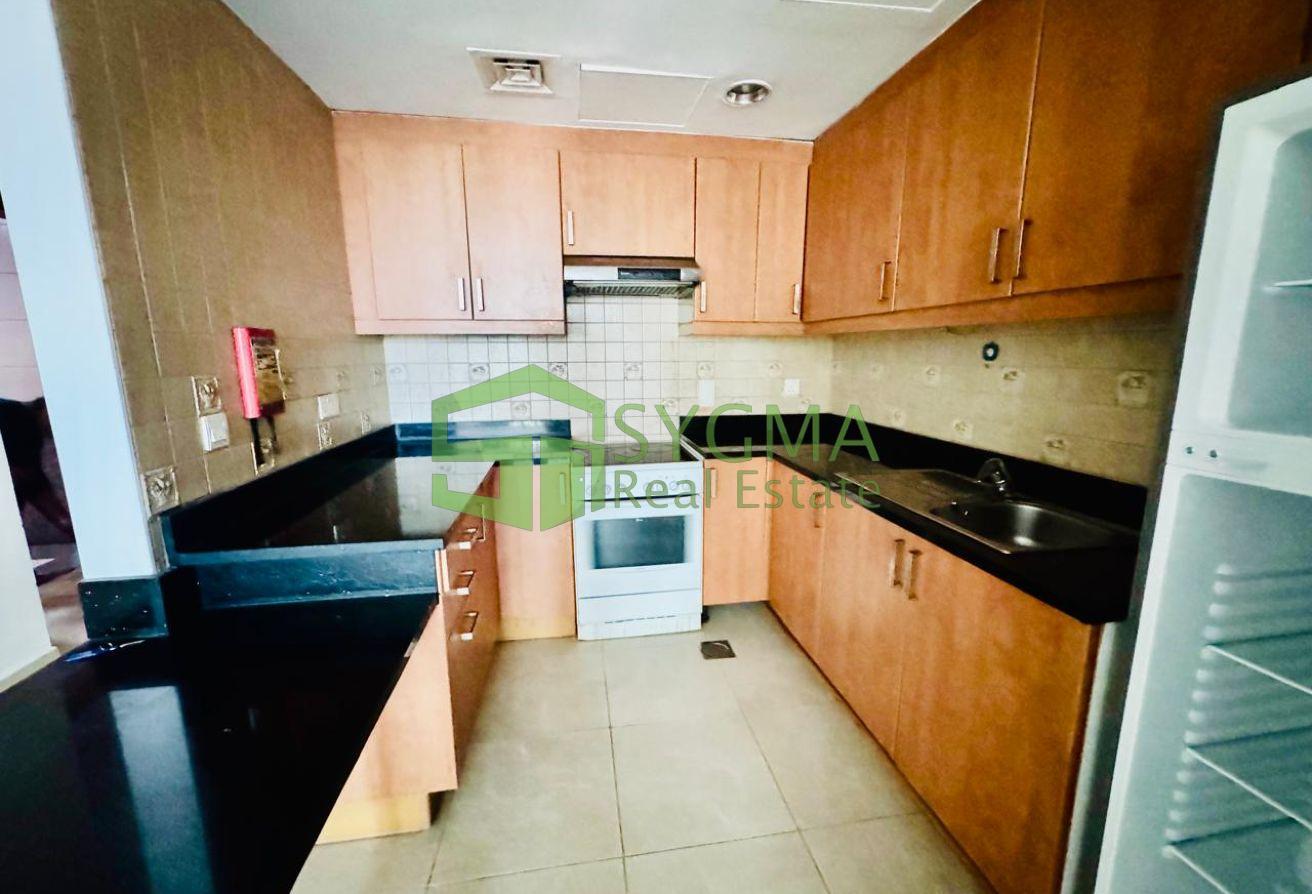 Lake View | Well Maintained | Big Layout photo 5