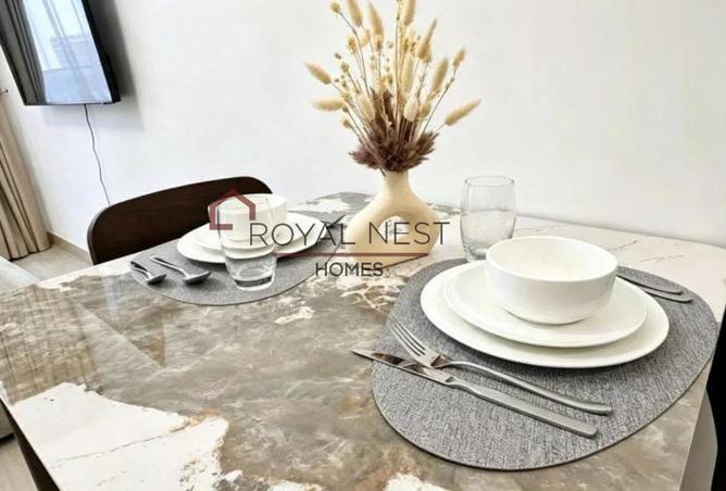 Luxury Furnished Studio | Brand New | 4 CHQ'S photo 3