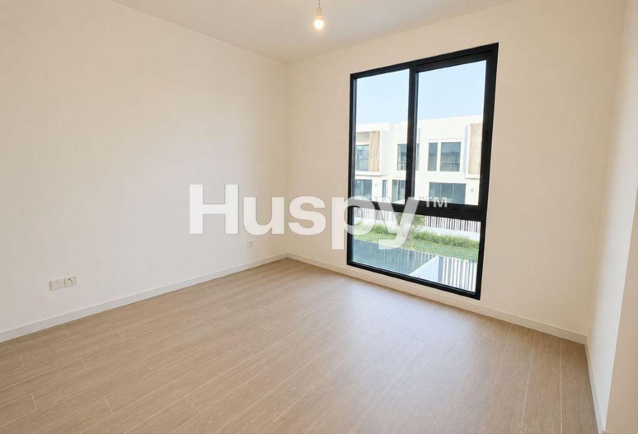 Brand New | Landscaped | Near Amenities photo 7