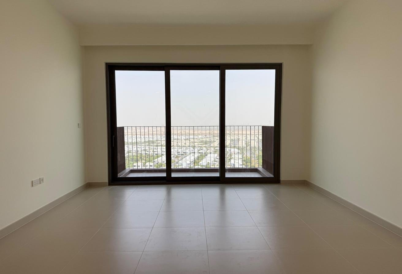 Brand New Unit | High Floor | Villa View photo 12