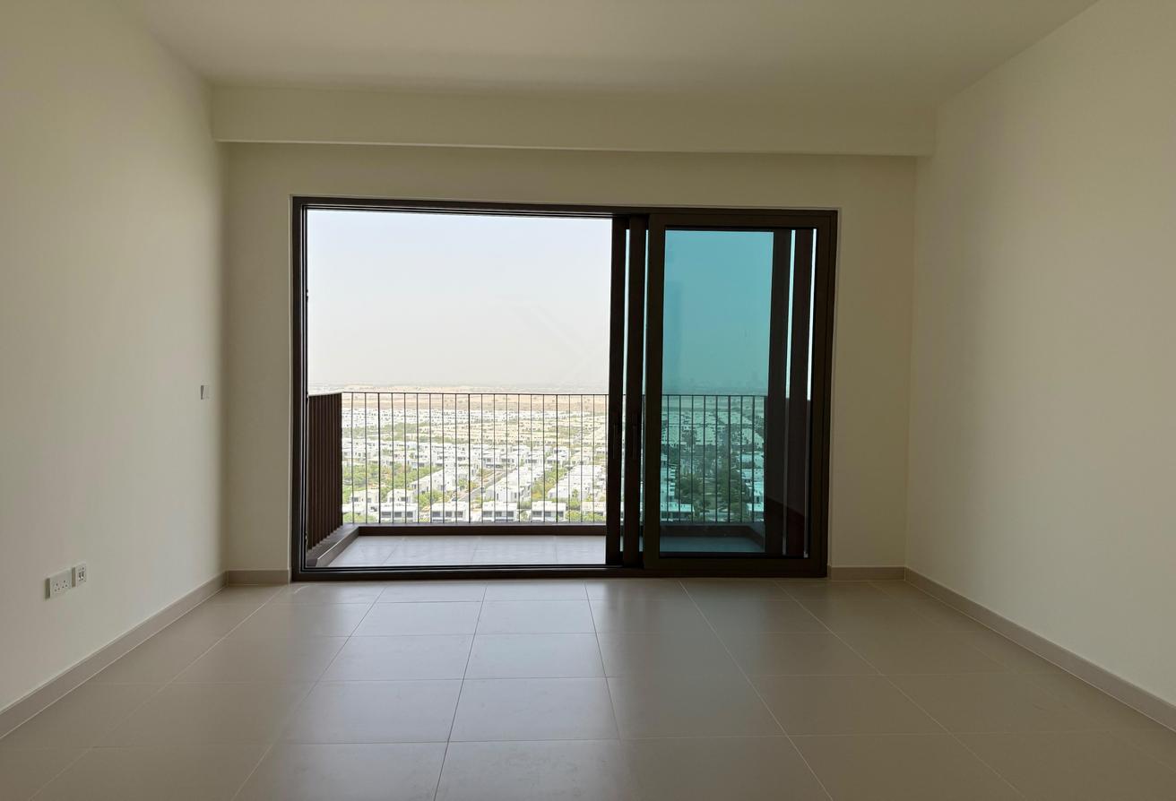 Brand New Unit | High Floor | Villa View photo 4