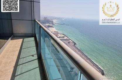 شقة - 2 غرف نوم - 3 حمامات للبيع في مساكن كورنيش عجمان - طريق كورنيش عجمان - عجمان