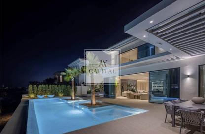 Villa - 5 Bedrooms - 6 Bathrooms for sale in The Palm Crown - Palm Jumeirah - Dubai