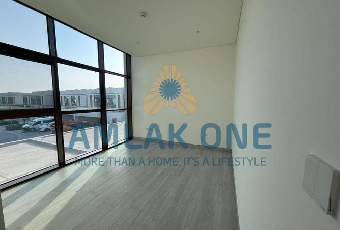 71504779 - صورة العقار 3