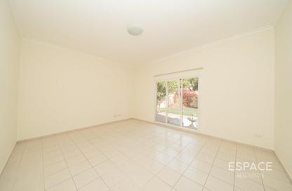 Villa - 3 Bedrooms - 4 Bathrooms for rent in Meadows 9 - Meadows - Dubai Villa - 3 Bedrooms - 4 Bathrooms for rent in Meadows 9 - Meadows - Dubai