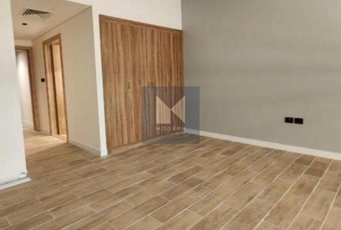 82805963 - Property Image 3