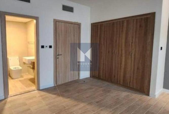 82805963 - Property Image 2