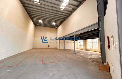 Warehouse - Studio - 1 Bathroom for rent in Dubai Investment Park 1 (DIP 1) - Dubai Investment Park (DIP) - Dubai