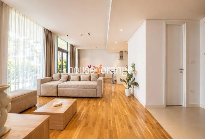 127028103 - Property Image 3