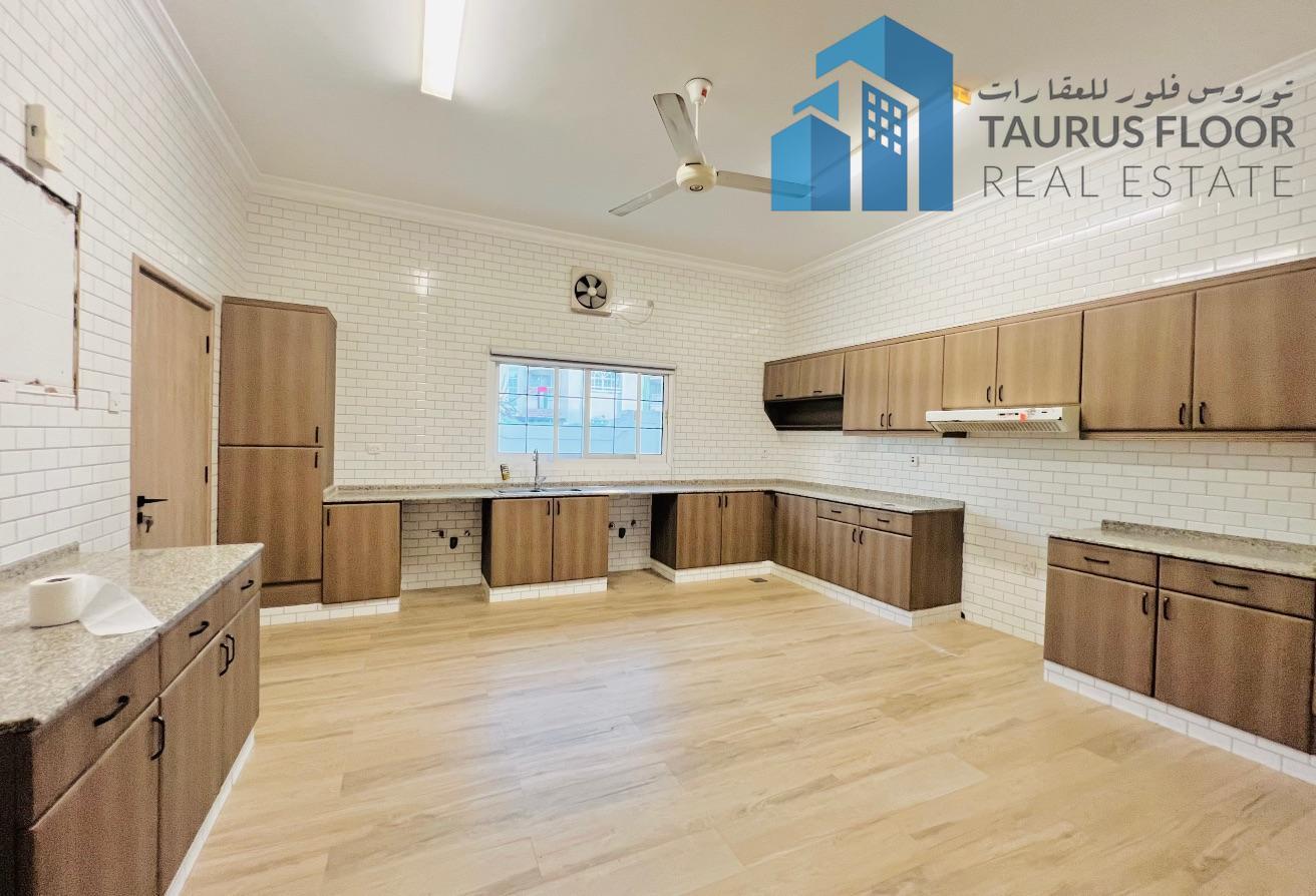 Spacious 3 Bed || Maid Room || Pool & Garden photo 4