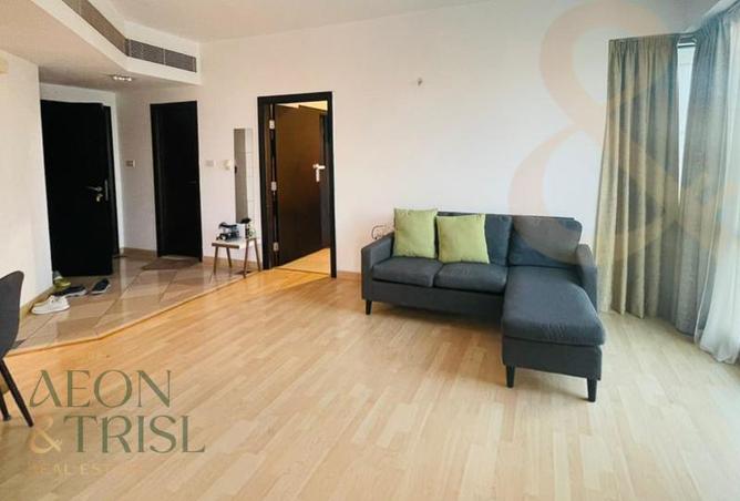 73844673 - Property Image 3