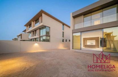 Townhouse - 3 - 4 for sale in Nad Al Sheba Gardens 2 - Nad Al Sheba Gardens - Nad Al Sheba 1 - Nad Al Sheba - Dubai