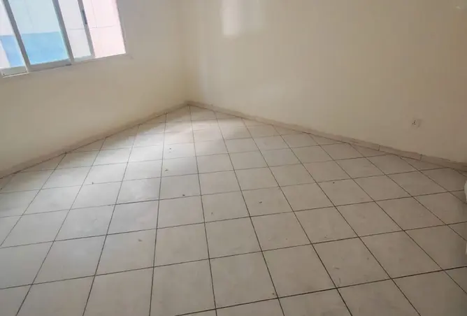 165592006 - Property Image 3