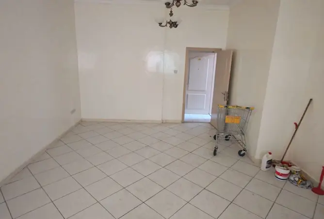 165592006 - Property Image 2