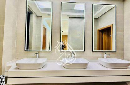 Villa - 5 Bedrooms - 7 Bathrooms for sale in Al Helio 2 - Al Helio - Ajman