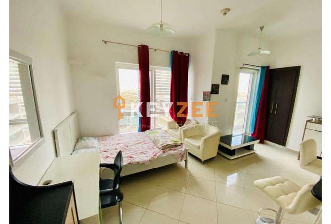 71100134 - Property Image 2