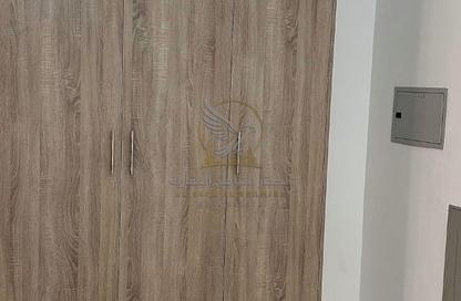 Apartment - Studio - 1 for rent in Muweileh Community - Muwaileh Commercial - Sharjah
