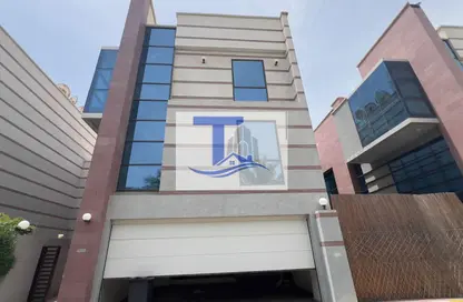 Villa - 5 Bedrooms - 7+ Bathrooms for rent in Al Mushrif - Abu Dhabi