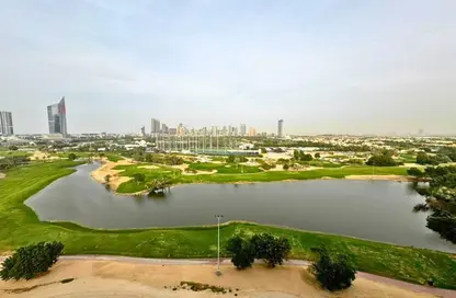 Penthouse - 4 Bedrooms - 5 Bathrooms for rent in Vida Residence 1 - Vida Residence - The Hills - Dubai