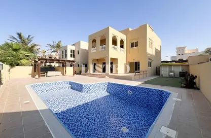 دوبلكس - 4 غرف نوم - 5 حمامات للايجار في فلل قرية الحمرا - قرية الحمرا - رأس الخيمة دوبلكس - 4 غرف نوم - 5 حمامات للايجار في فلل قرية الحمرا - قرية الحمرا - رأس الخيمة