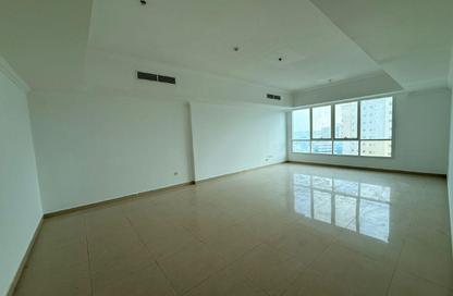 Apartment - 2 Bedrooms - 4 Bathrooms for rent in Al Majaz 2 - Al Majaz - Sharjah