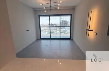 شقة - غرفة نوم - 2 حمامات للايجار في آرك ريزيدنس - مجمع دبي ريزيدنس - دبي لاند - دبي