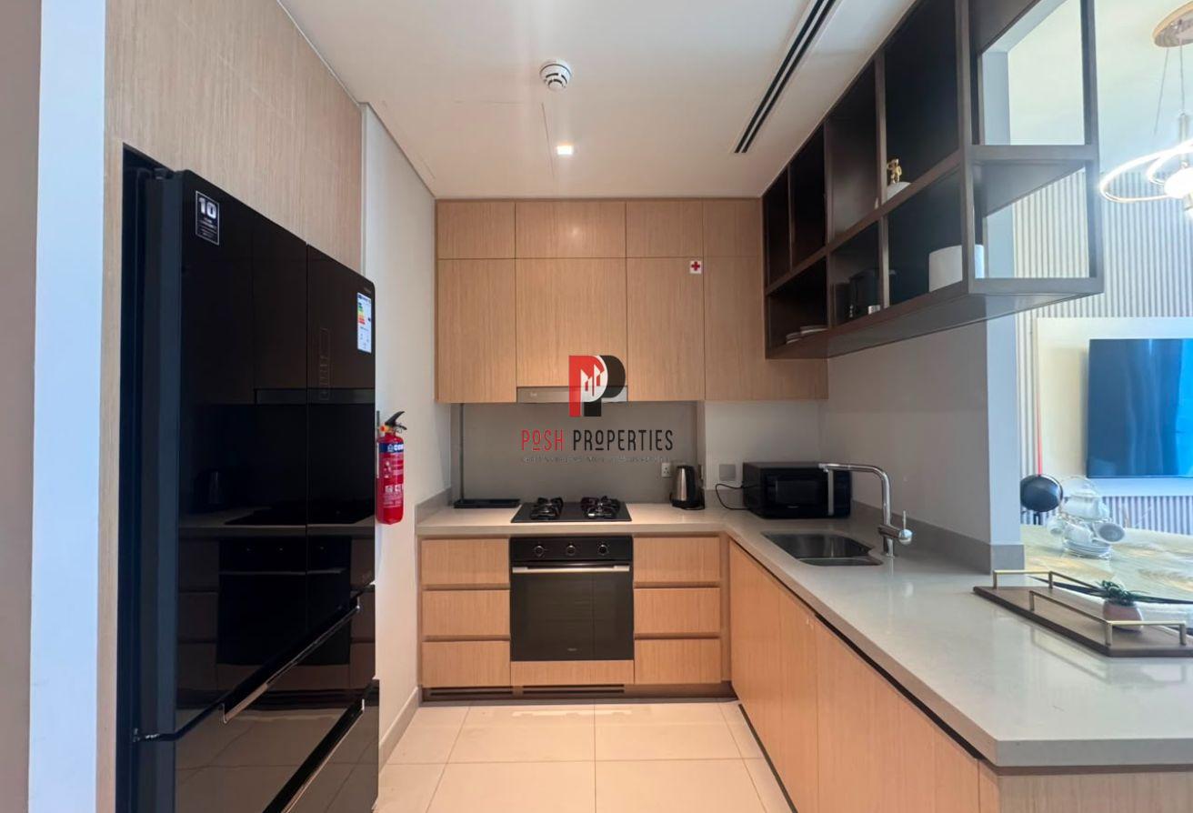 Fully Furnished | Burj View | Dubai Mall Access photo 24