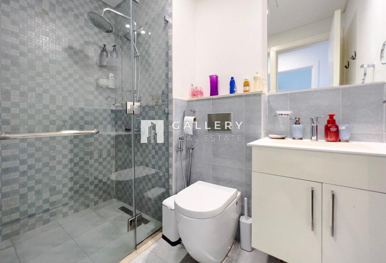 Single Row | Appliances Included | Available Now photo 12